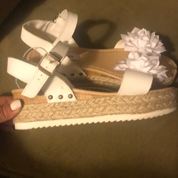 Steve Madden sandals - Picture 3 of 3